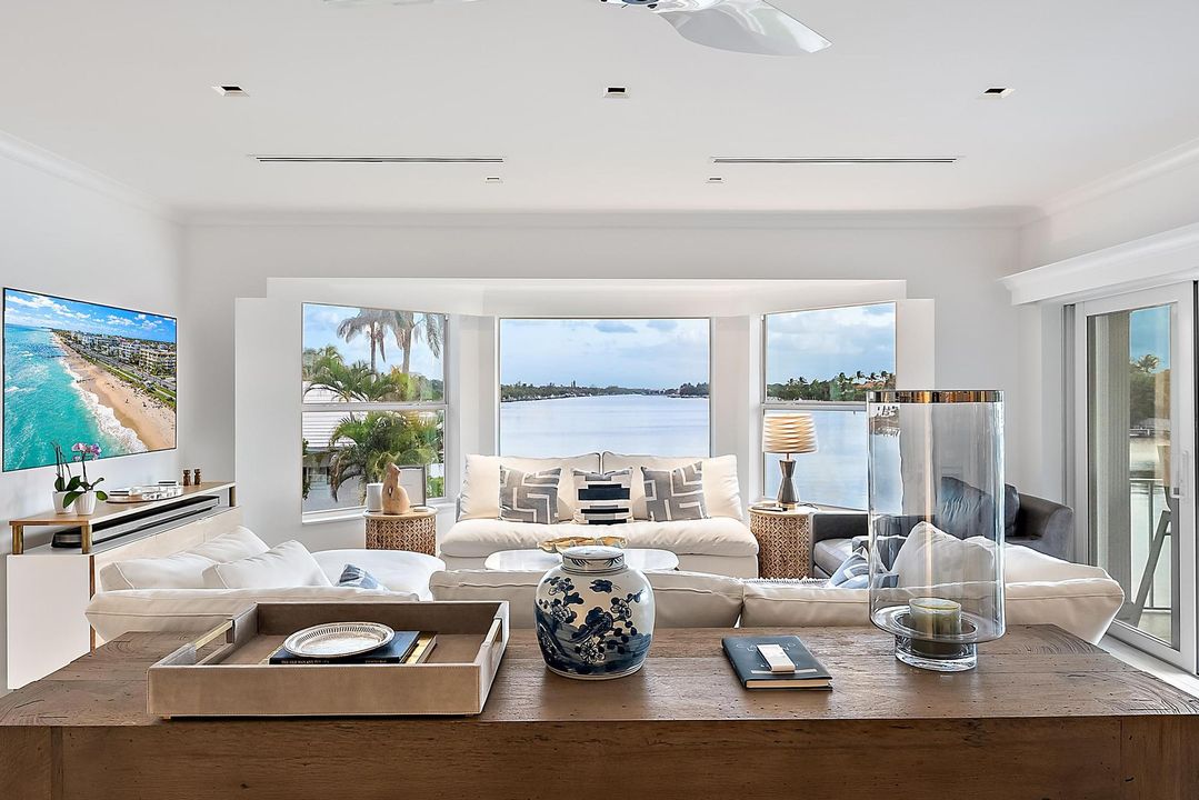 For Sale: $2,750,000 (2 beds, 2 baths, 1510 Square Feet)