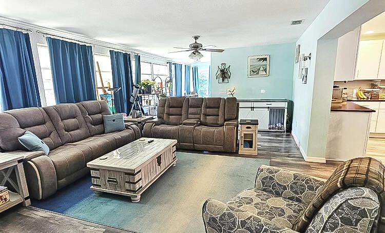 Activo con contrato: $830,000 (3 camas, 3 baños, 2094 Pies cuadrados)