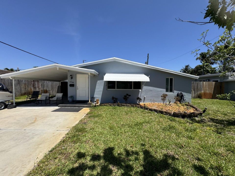 Recently Sold: $477,000 (3 beds, 2 baths, 1080 Square Feet)