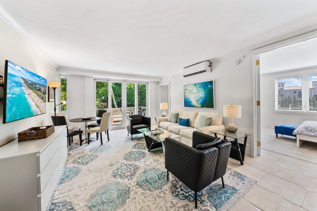 Active With Contract: $13,000 (2 beds, 2 baths, 900 Square Feet)