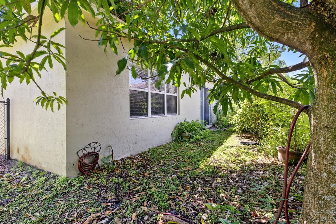 Activo con contrato: $479,500 (3 camas, 2 baños, 1936 Pies cuadrados)