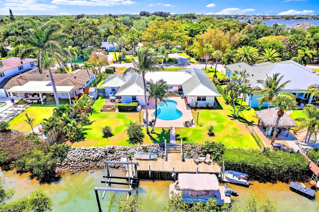 Activo con contrato: $2,999,999 (4 camas, 3 baños, 2657 Pies cuadrados)