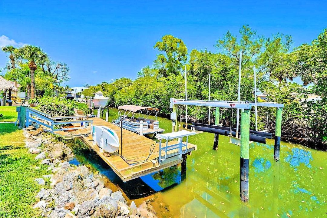 Activo con contrato: $2,999,999 (4 camas, 3 baños, 2657 Pies cuadrados)