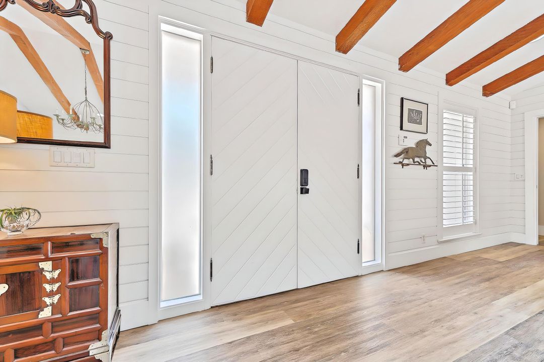 Activo con contrato: $2,999,999 (4 camas, 3 baños, 2657 Pies cuadrados)