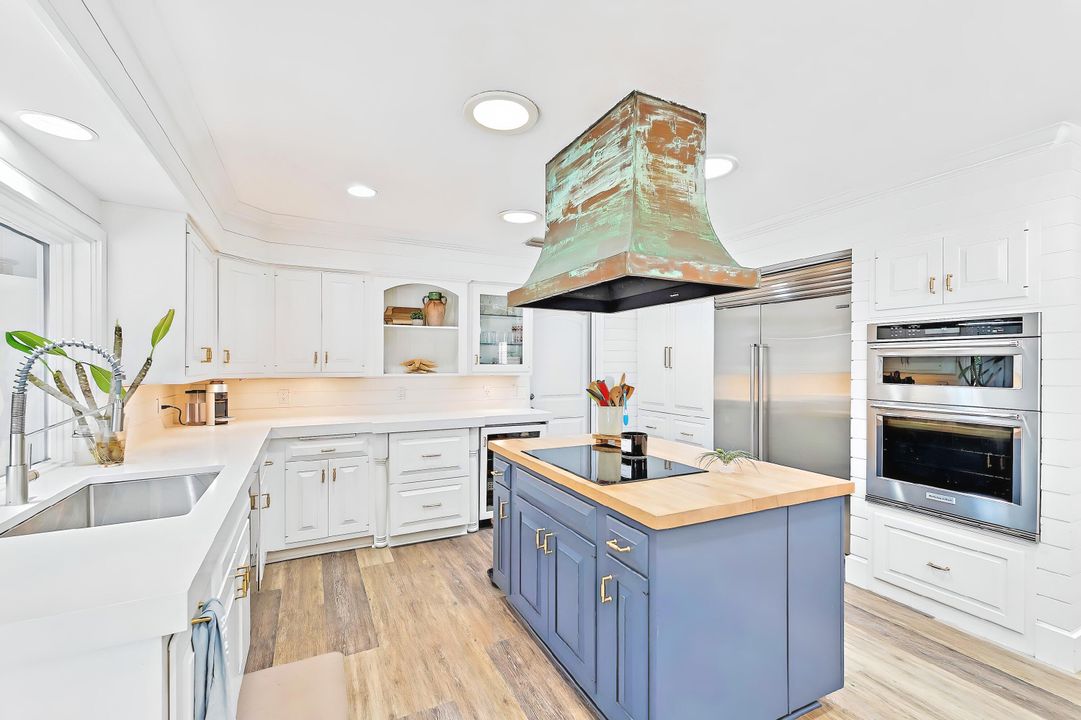 Activo con contrato: $2,999,999 (4 camas, 3 baños, 2657 Pies cuadrados)