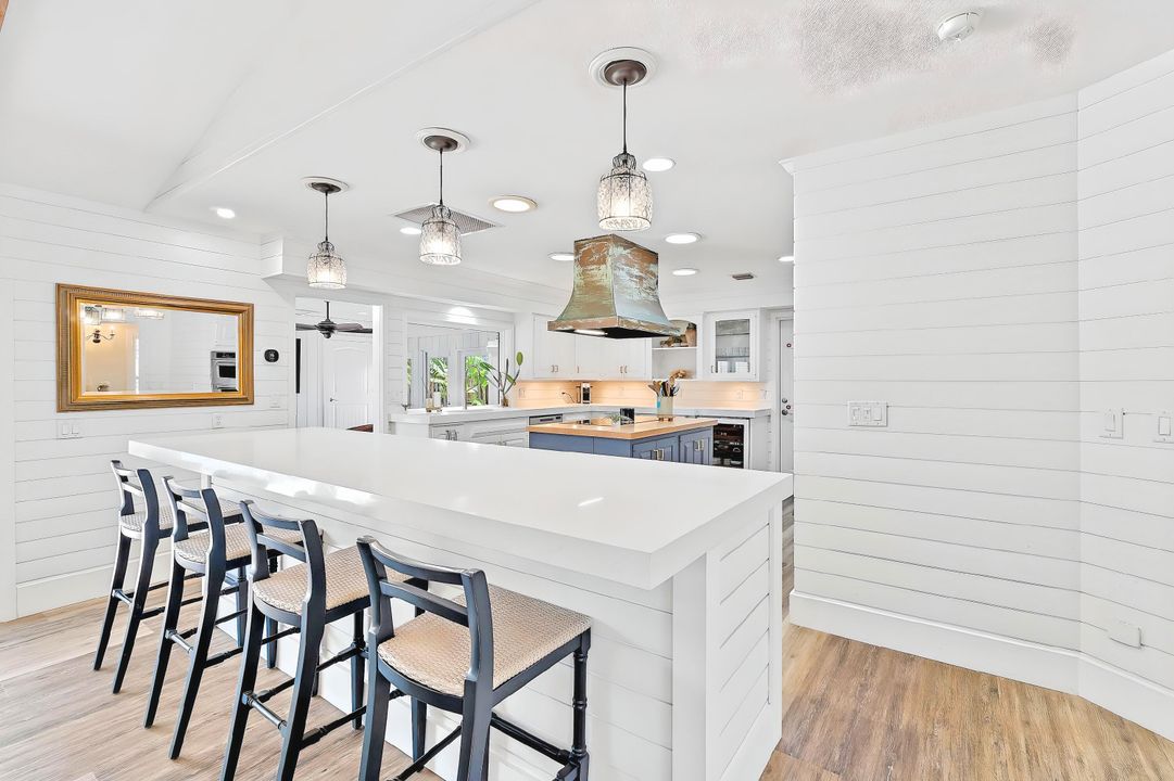 Activo con contrato: $2,999,999 (4 camas, 3 baños, 2657 Pies cuadrados)