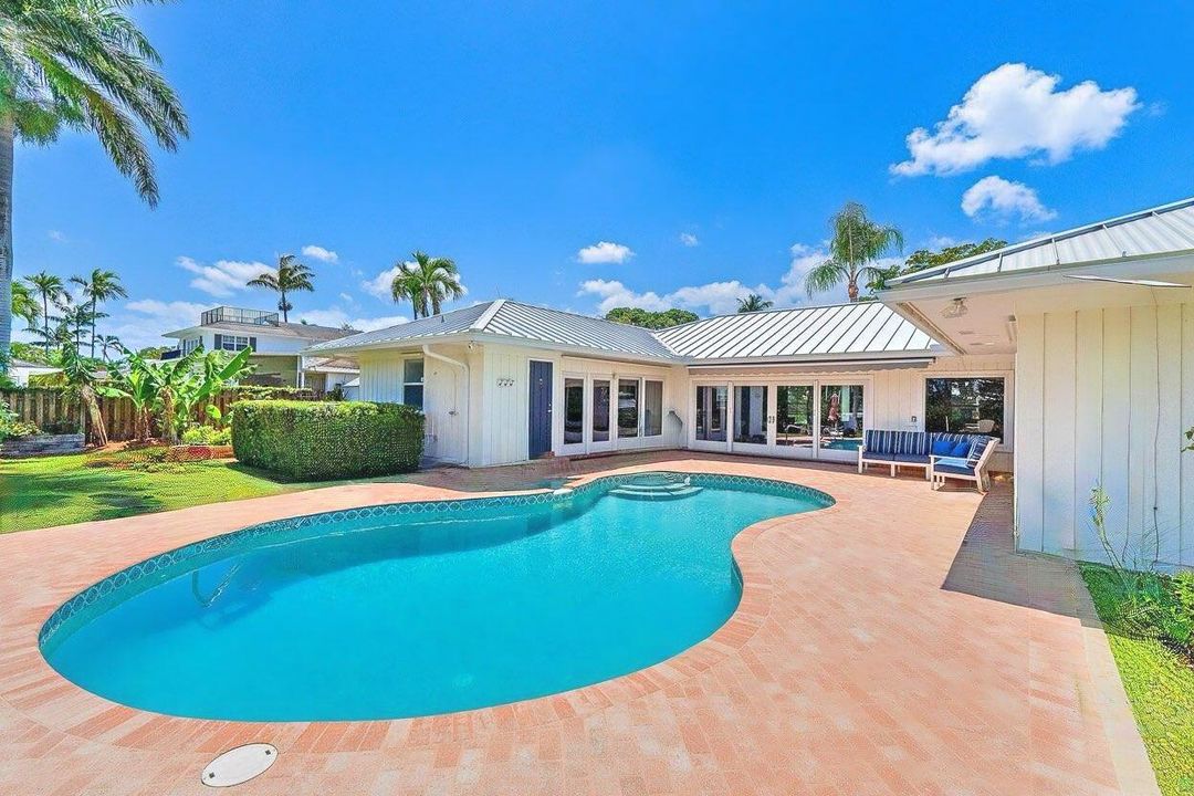 Activo con contrato: $2,999,999 (4 camas, 3 baños, 2657 Pies cuadrados)