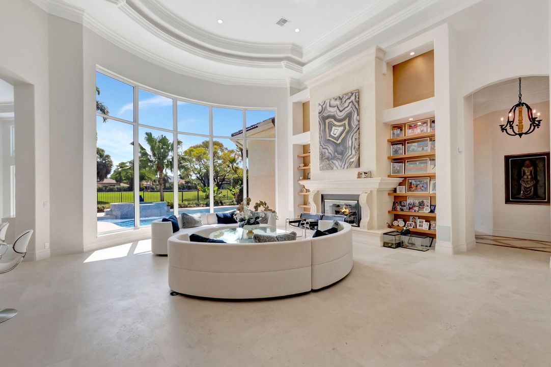 На продажу: $5,975,000 (5 спален, 6 ванн, 5912 Квадратных фут)