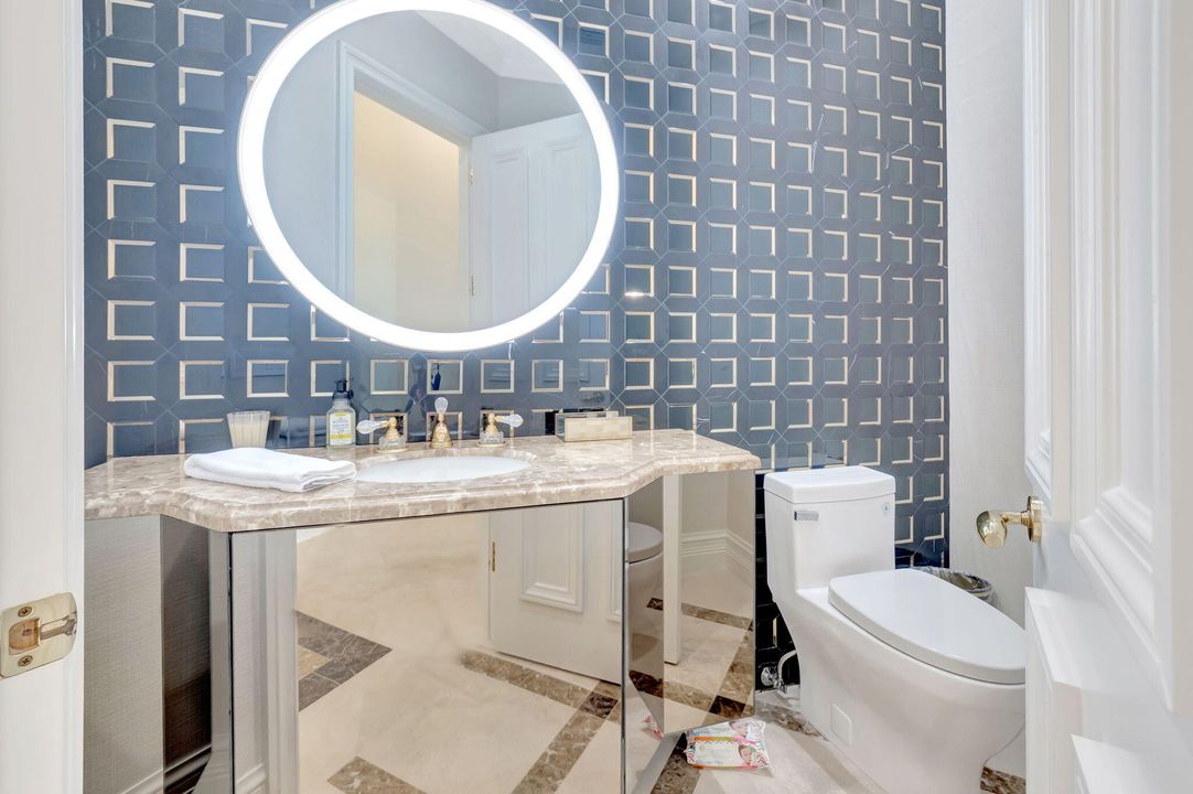 На продажу: $5,975,000 (5 спален, 6 ванн, 5912 Квадратных фут)