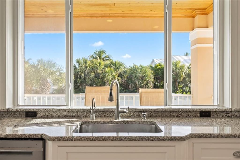 待售: $2,750,000 (4 贝兹, 3 浴室, 3305 平方英尺)