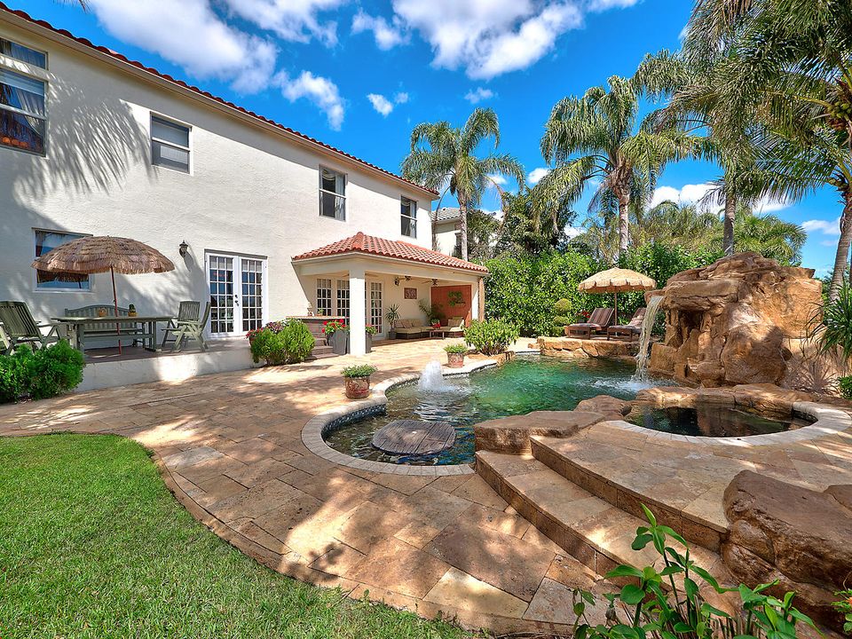 Recently Rented: $5,300 (5 beds, 3 baths, 3632 Square Feet)