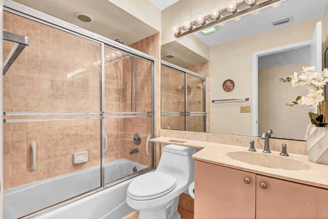 En Venta: $445,000 (2 camas, 2 baños, 1684 Pies cuadrados)