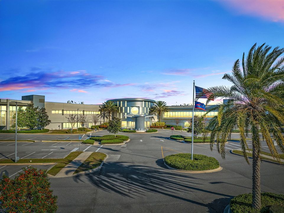 待售: $17,900,000 (0 贝兹, 0 浴室, 61819 平方英尺)