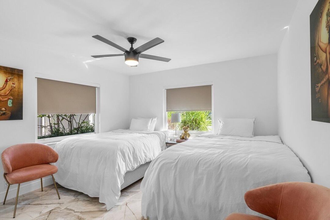 合同活跃: $13,500 (4 贝兹, 4 浴室, 3147 平方英尺)