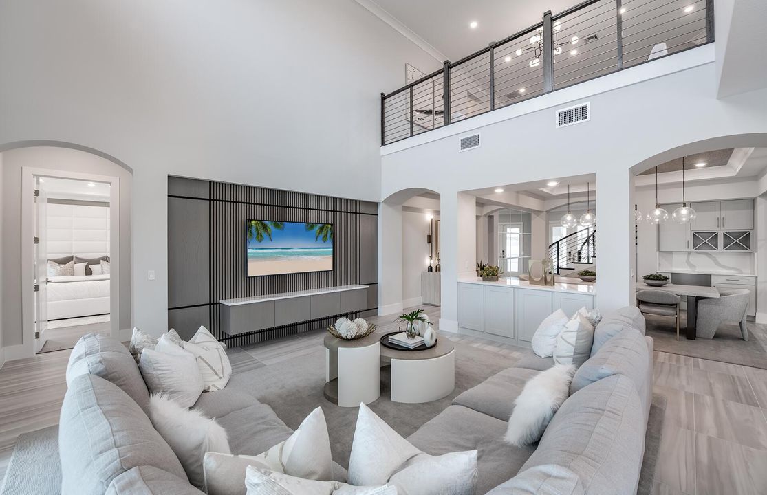 Active With Contract: $4,668,485 (5 beds, 6 baths, 5427 Square Feet)