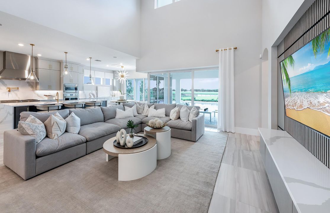 Active With Contract: $4,668,485 (5 beds, 6 baths, 5427 Square Feet)