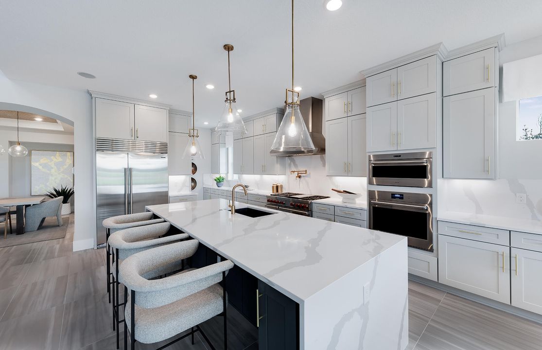 Active With Contract: $4,668,485 (5 beds, 6 baths, 5427 Square Feet)