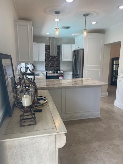 For Sale: $815,000 (3 beds, 2 baths, 1734 Square Feet)