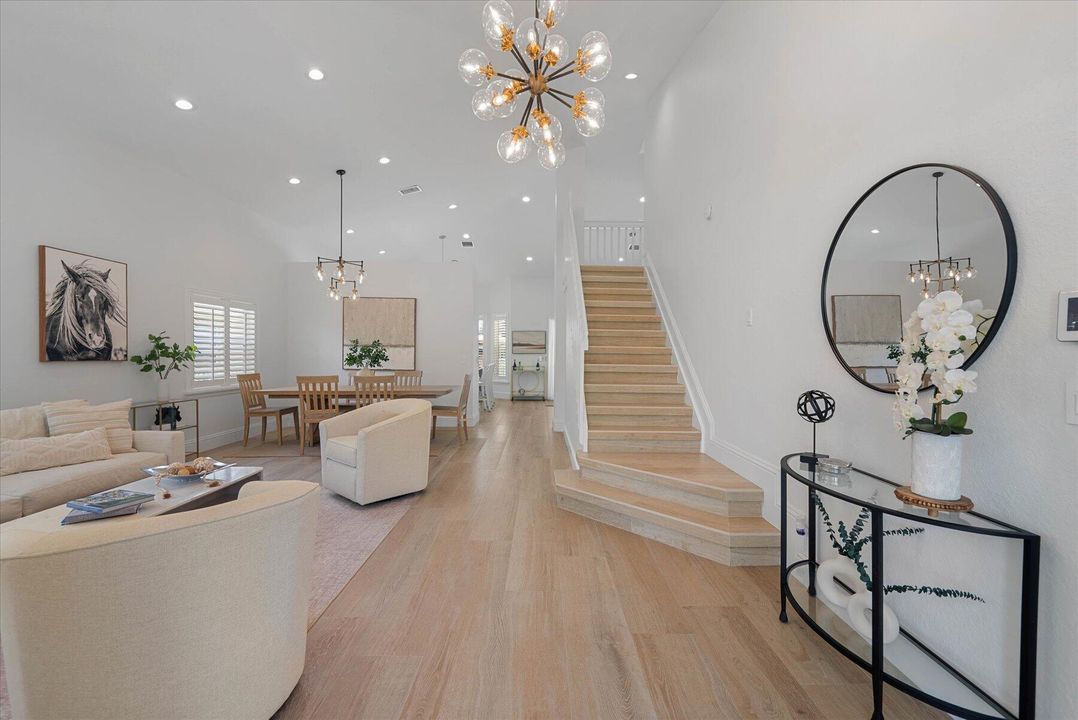 En Renta: $12,500 (4 camas, 2 baños, 2442 Pies cuadrados)