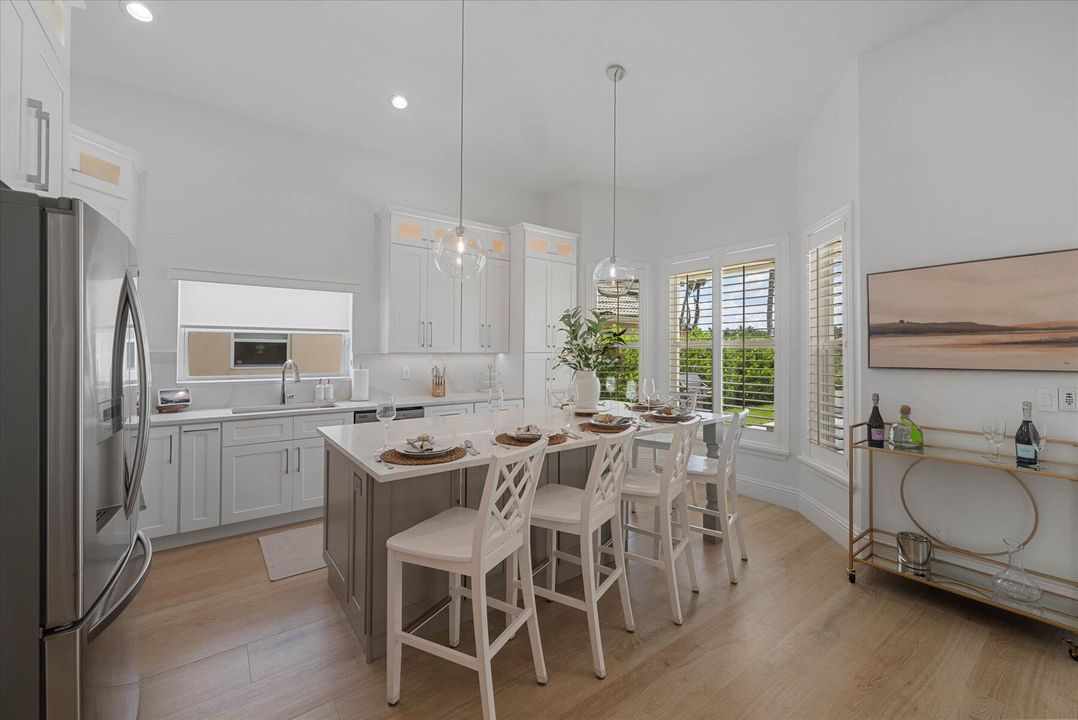 En Renta: $12,500 (4 camas, 2 baños, 2442 Pies cuadrados)