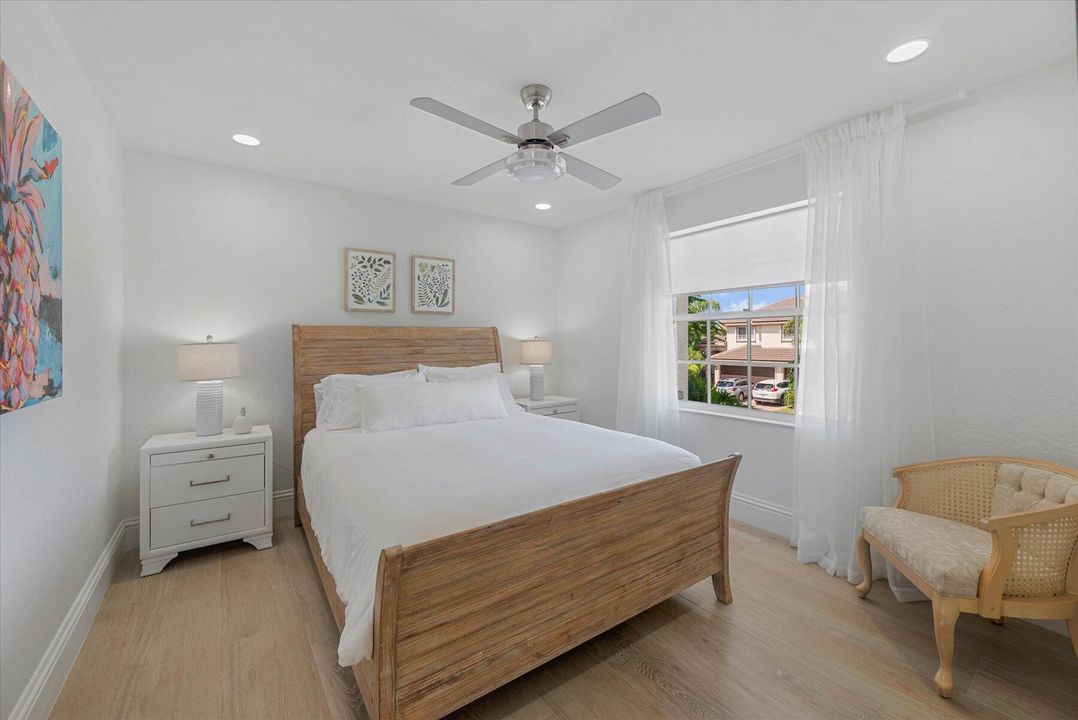 En Renta: $12,500 (4 camas, 2 baños, 2442 Pies cuadrados)