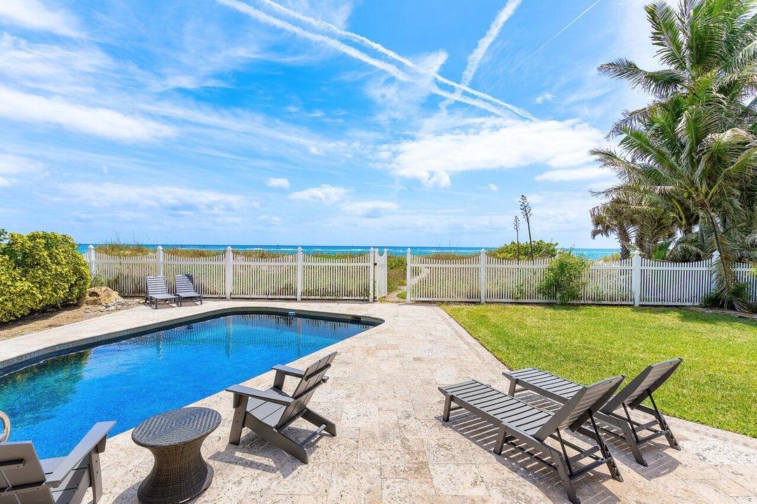 For Sale: $9,995,000 (4 beds, 4 baths, 3976 Square Feet)