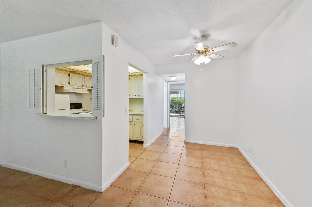For Sale: $57,000 (1 beds, 1 baths, 570 Square Feet)