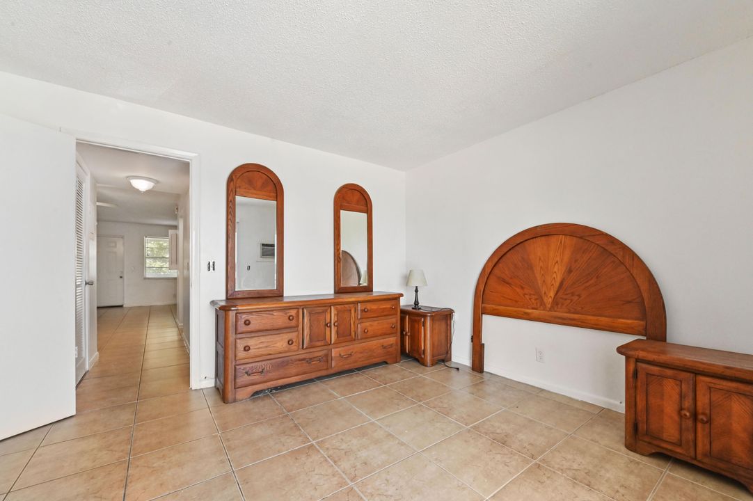 For Sale: $57,000 (1 beds, 1 baths, 570 Square Feet)