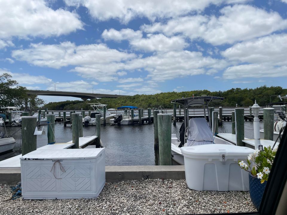 Recently Sold: $54,900 (2 beds, 1 baths, 978 Square Feet)