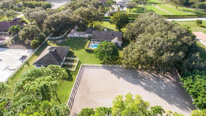 待售: $2,995,000 (4 贝兹, 2 浴室, 2470 平方英尺)