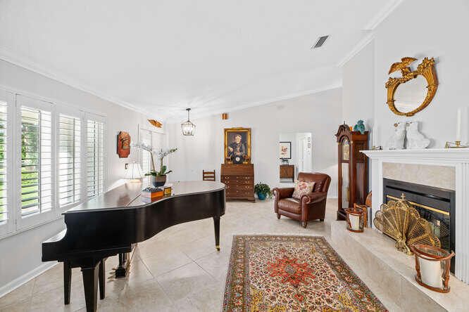 待售: $2,995,000 (4 贝兹, 2 浴室, 2470 平方英尺)