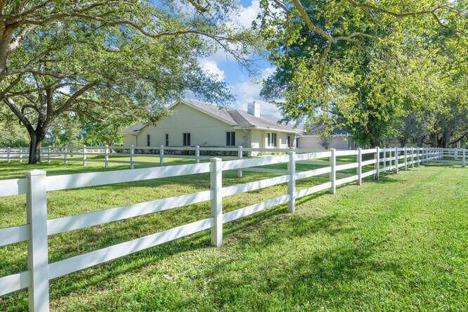 待售: $2,995,000 (4 贝兹, 2 浴室, 2470 平方英尺)