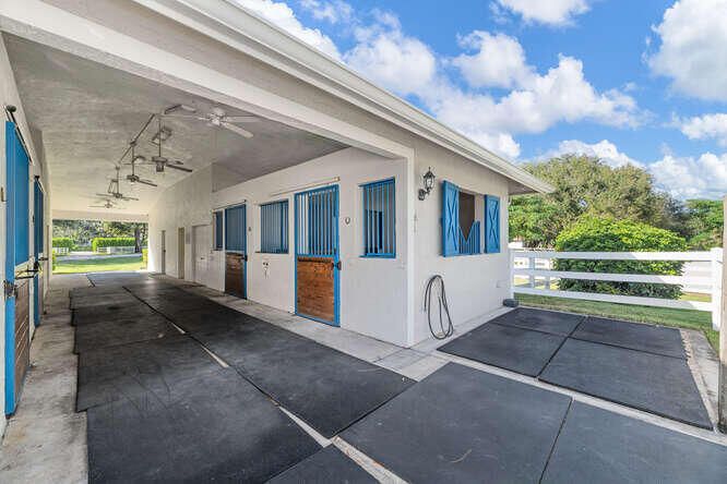 待售: $2,995,000 (4 贝兹, 2 浴室, 2470 平方英尺)