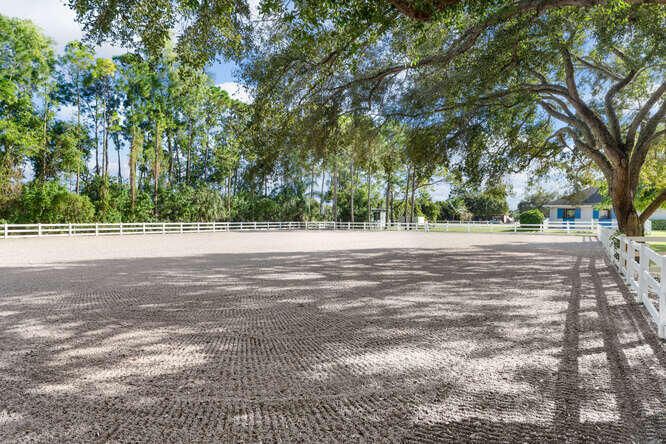 待售: $2,995,000 (4 贝兹, 2 浴室, 2470 平方英尺)