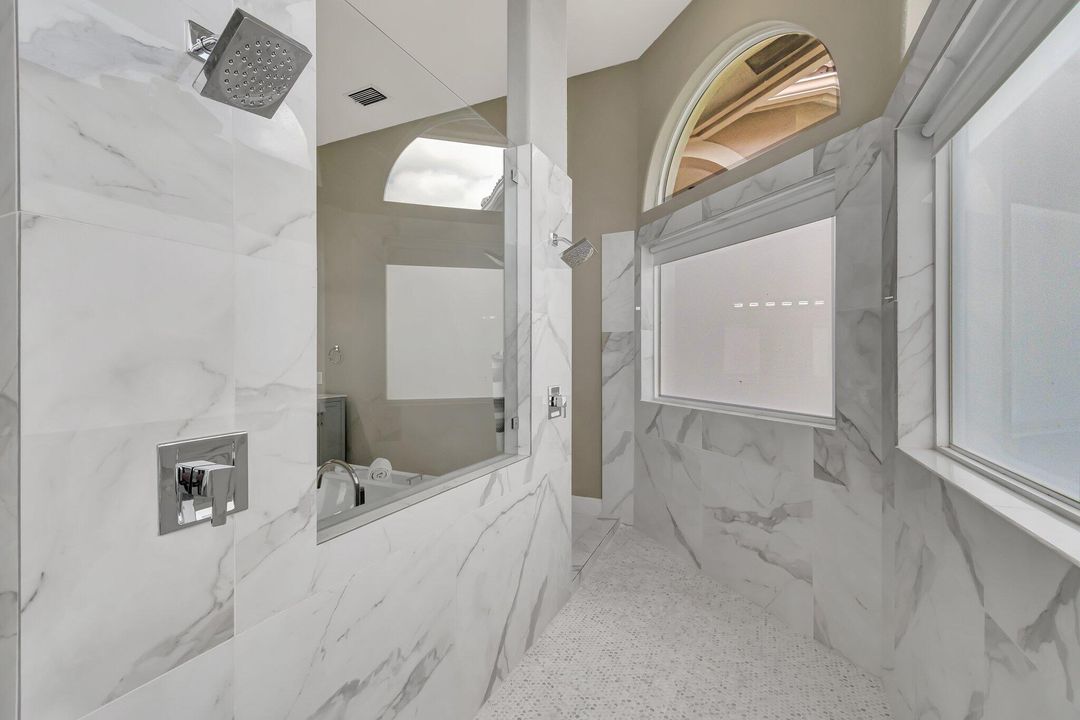 For Sale: $900,000 (4 beds, 3 baths, 2942 Square Feet)