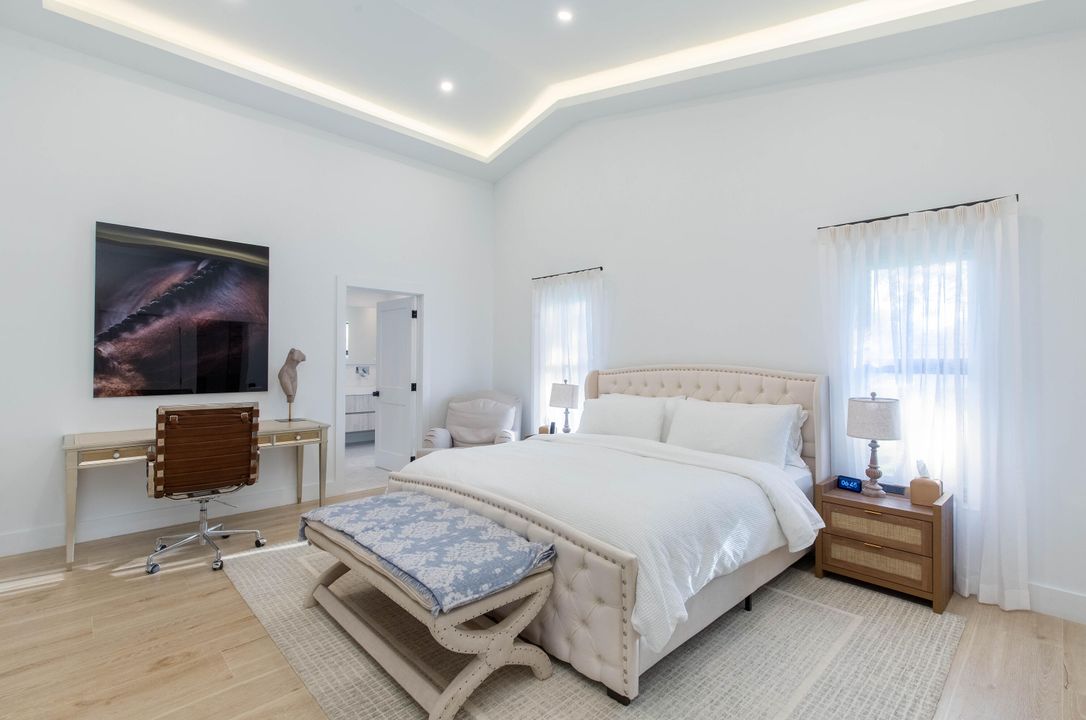 Activo con contrato: $232,500 (4 camas, 3 baños, 3254 Pies cuadrados)