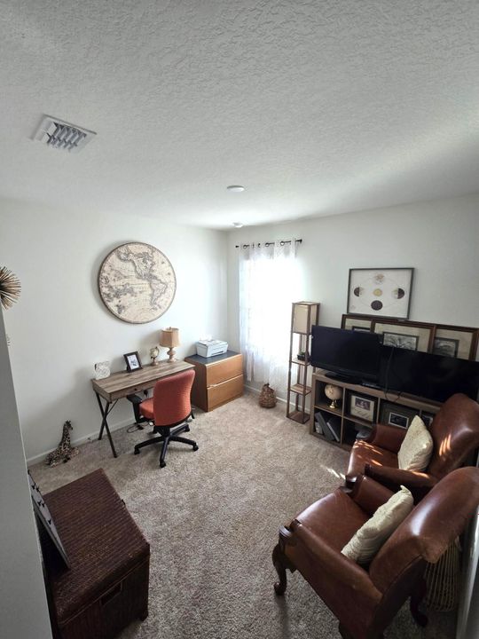 待售: $367,000 (4 贝兹, 2 浴室, 1846 平方英尺)