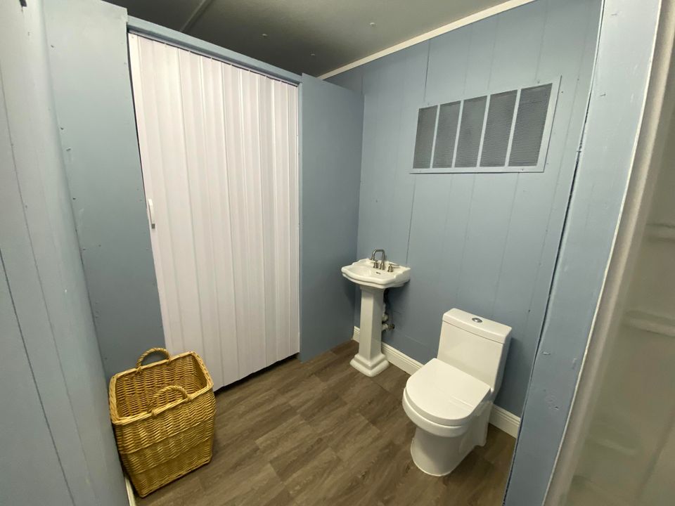 En Renta: $1,550 (0 camas, 1 baños, 320 Pies cuadrados)