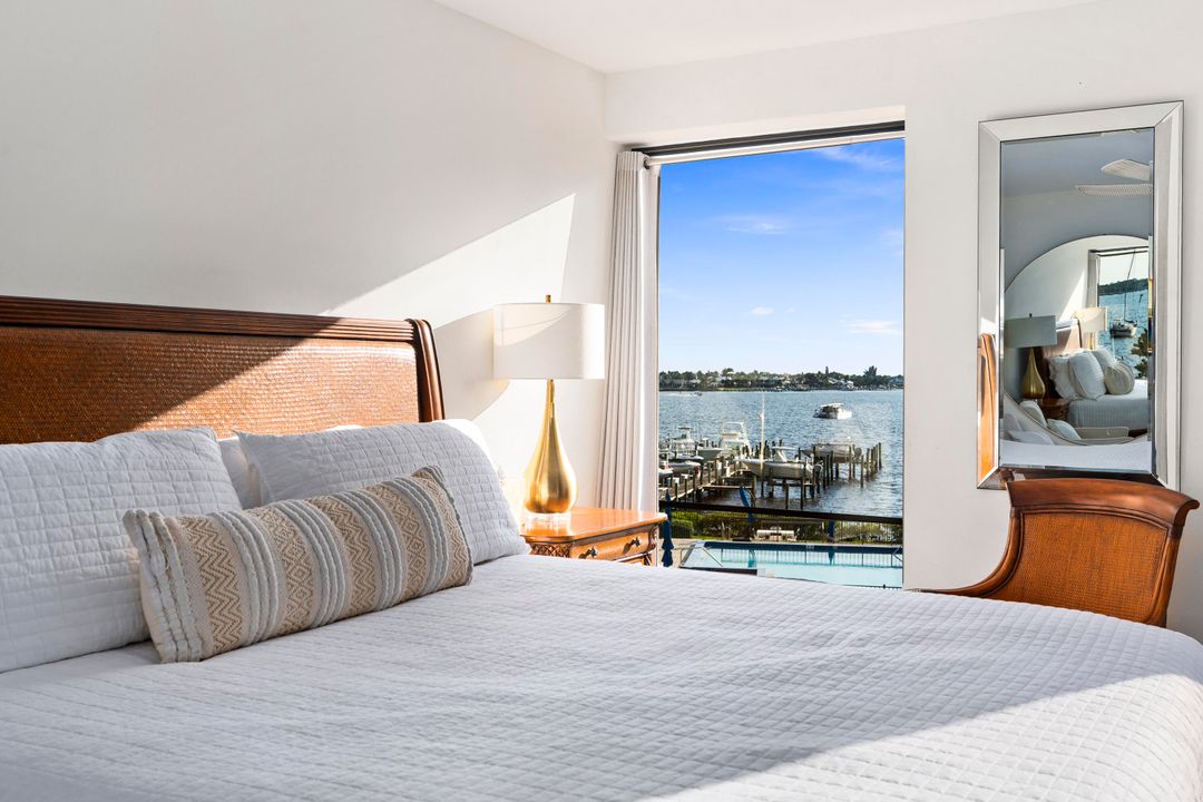 For Sale: $674,888 (2 beds, 2 baths, 1570 Square Feet)