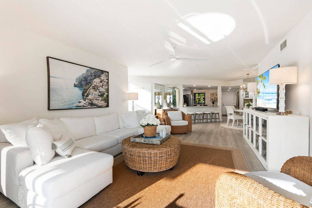 For Sale: $674,888 (2 beds, 2 baths, 1570 Square Feet)