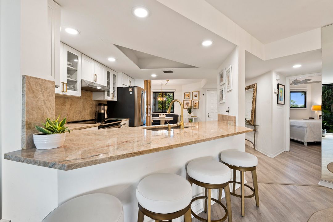 For Sale: $674,888 (2 beds, 2 baths, 1570 Square Feet)