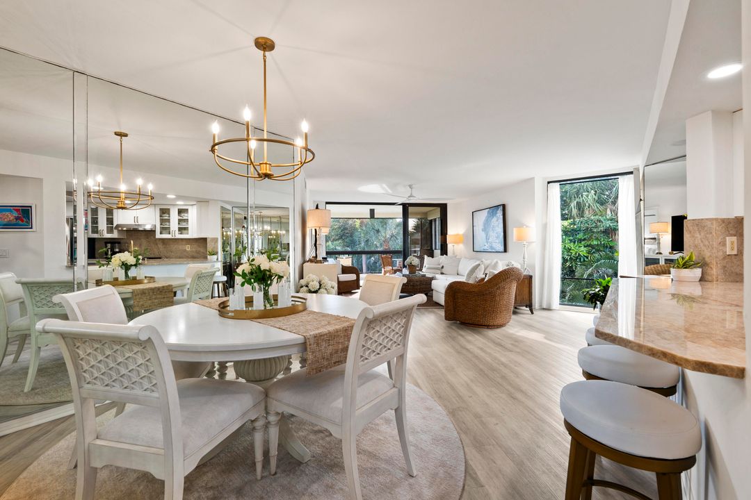 For Sale: $674,888 (2 beds, 2 baths, 1570 Square Feet)