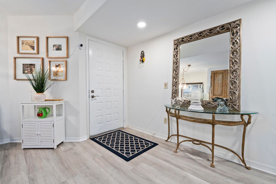 For Sale: $674,888 (2 beds, 2 baths, 1570 Square Feet)