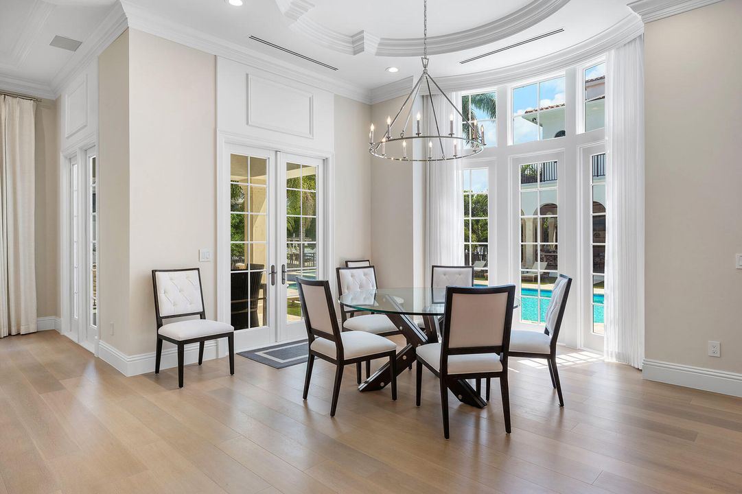 En Venta: $19,500,000 (7 camas, 9 baños, 9965 Pies cuadrados)