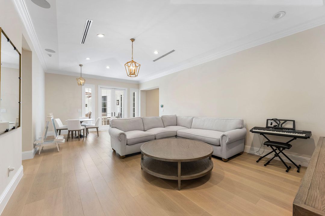 En Venta: $19,500,000 (7 camas, 9 baños, 9965 Pies cuadrados)