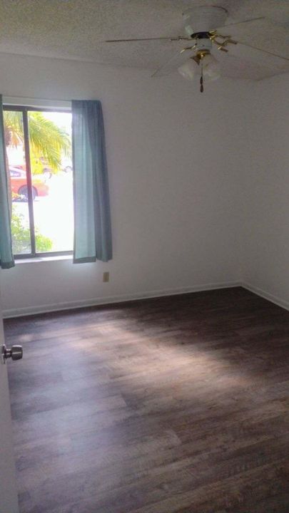 En Venta: $399,999 (3 camas, 2 baños, 1354 Pies cuadrados)