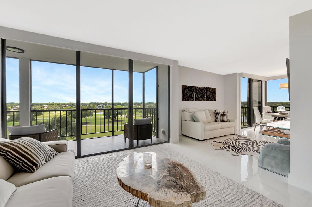 Vendido Recientemente: $467,000 (2 camas, 2 baños, 1260 Pies cuadrados)