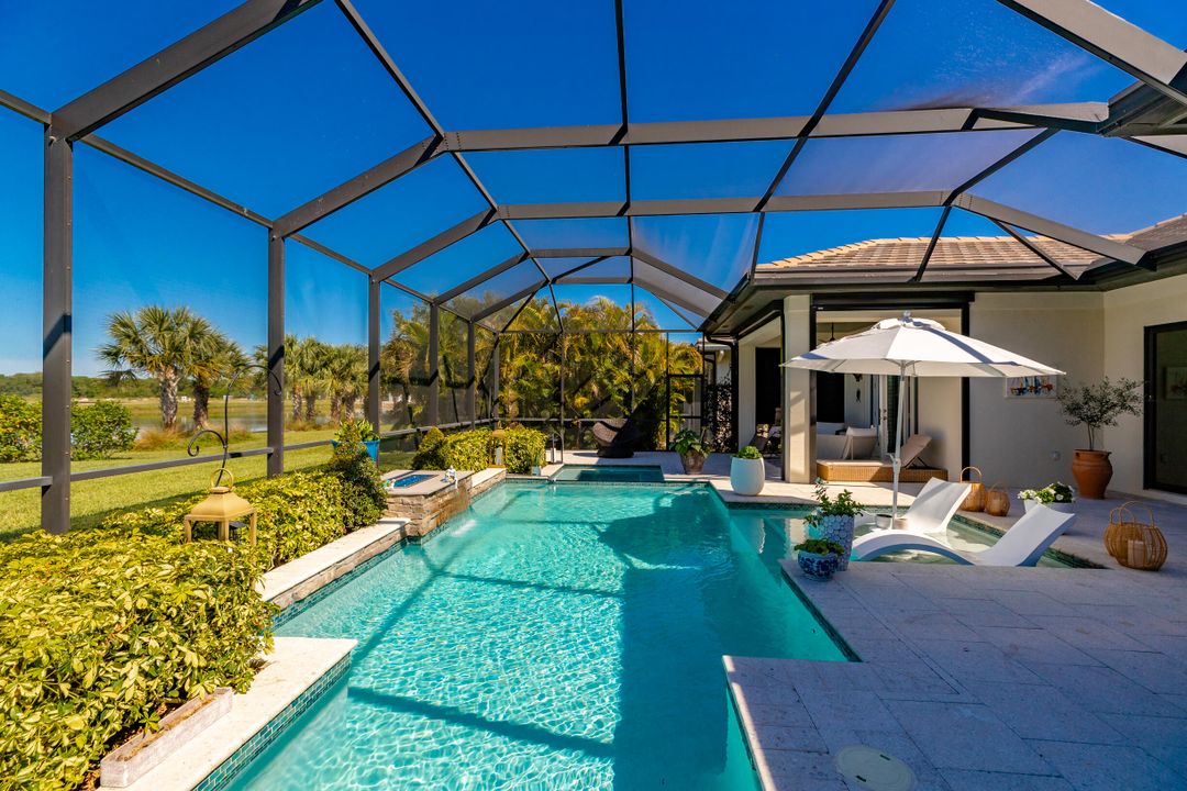 Active With Contract: $1,785,000 (3 beds, 3 baths, 2965 Square Feet)