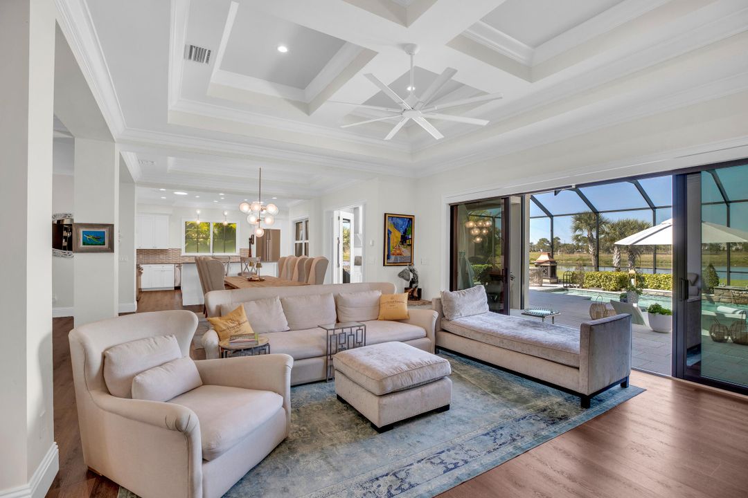 Active With Contract: $1,785,000 (3 beds, 3 baths, 2965 Square Feet)