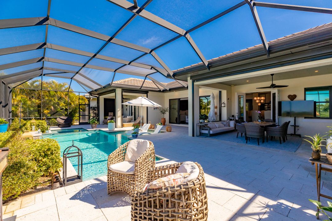 Active With Contract: $1,785,000 (3 beds, 3 baths, 2965 Square Feet)